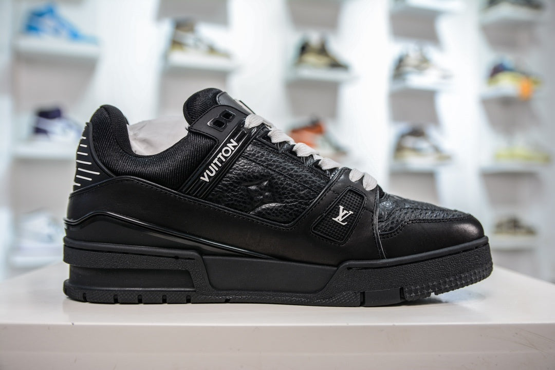 LV Trainer - Black