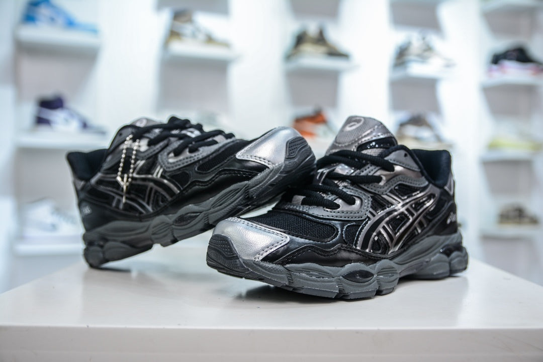 ASICS GEL-NYC Black